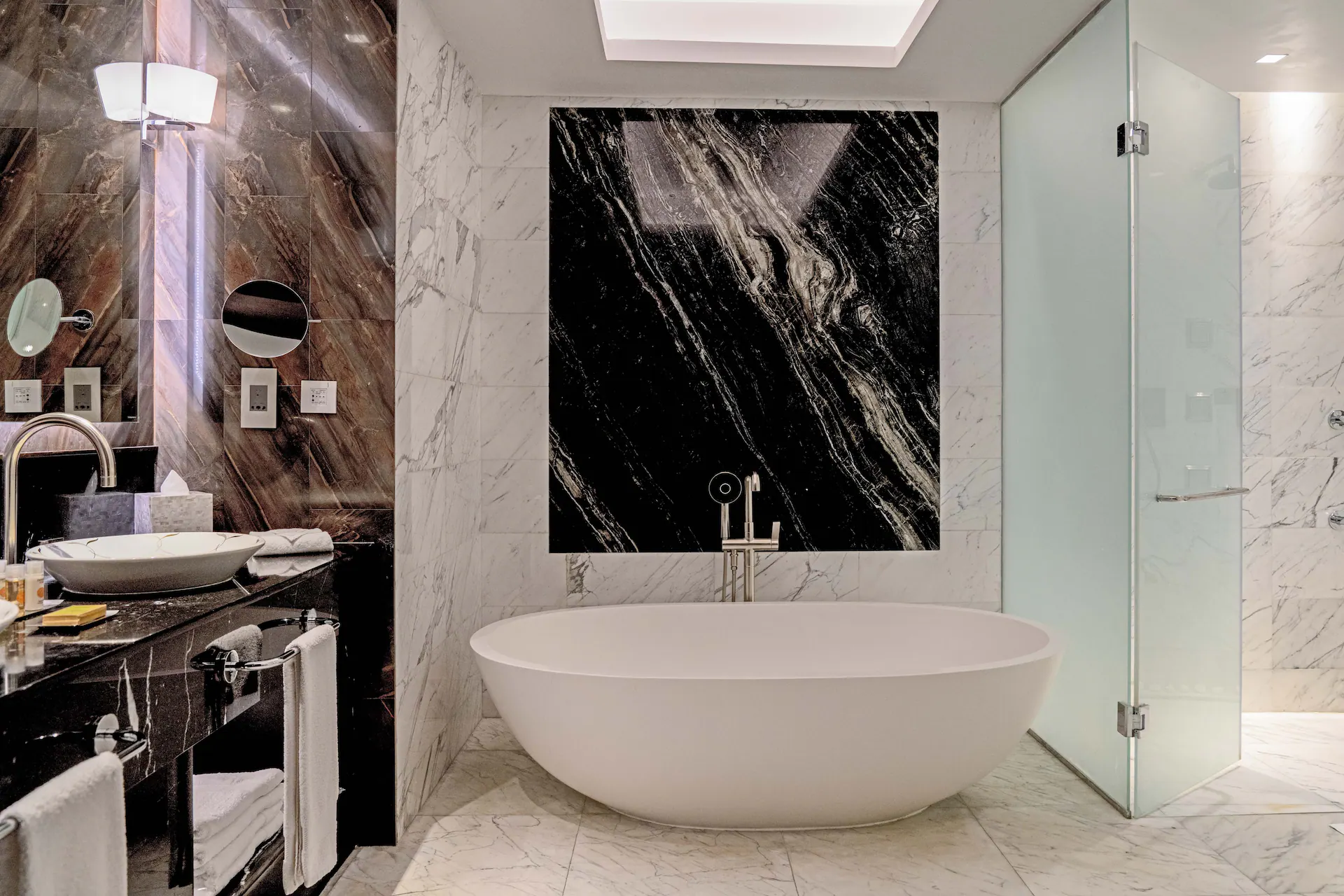 Salle de bain luxueuse