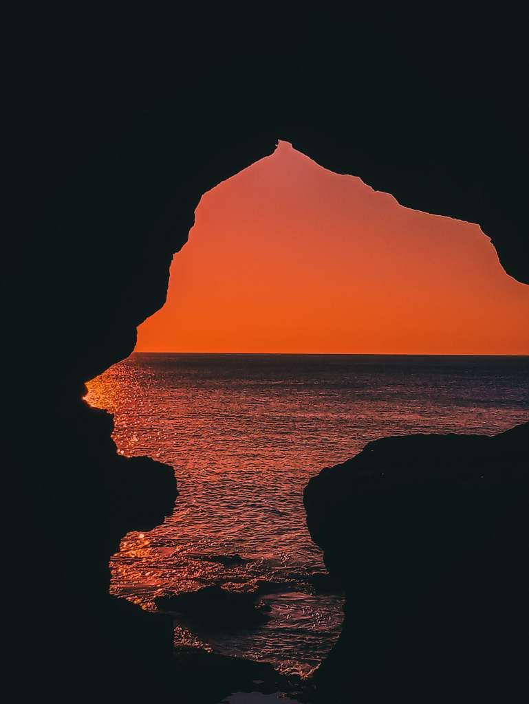 Coucher de soleil depuis les grottes d'Hercule