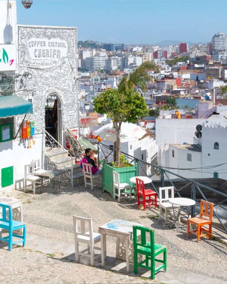 Café culturel dans la médina